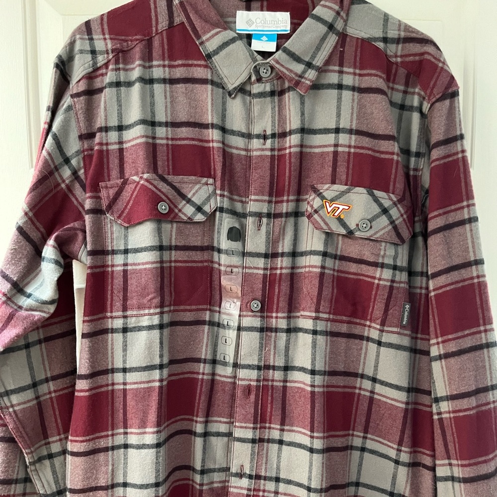 NWT Columbia men’s Virginia Tech flannel